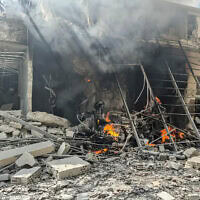 אתר בנבטיה שבדרום לבנון שהותקף מהאוויר על ידי ישראל, 10 באפריל 2026 (צילום: Abbas Fakih / AFP) אתר בנבטיה שבדרום לבנון שהותקף מהאוויר על ידי ישראל, 10 באפריל 2026 (צילום: Abbas Fakih / AFP)