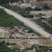 דרום לבנון, כפי שהיא נראית מישראל, 15 באפריל 2026 (צילום: AP Photo/Ariel Schalit) דרום לבנון, כפי שהיא נראית מישראל, 15 באפריל 2026 (צילום: AP Photo/Ariel Schalit)