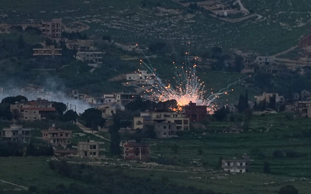 תקיפות של צה"ל בדרום לבנון, 15 באפריל 2026 (צילום: אייל מרגולין/פלאש90)