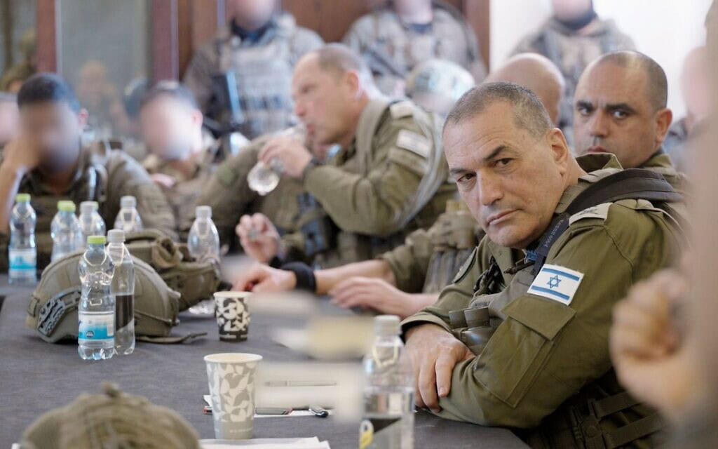הרמטכ"ל אייל זמיר בא־טייבה שבדרום לבנון, 29 באפריל 2026 (צילום: צה"ל)