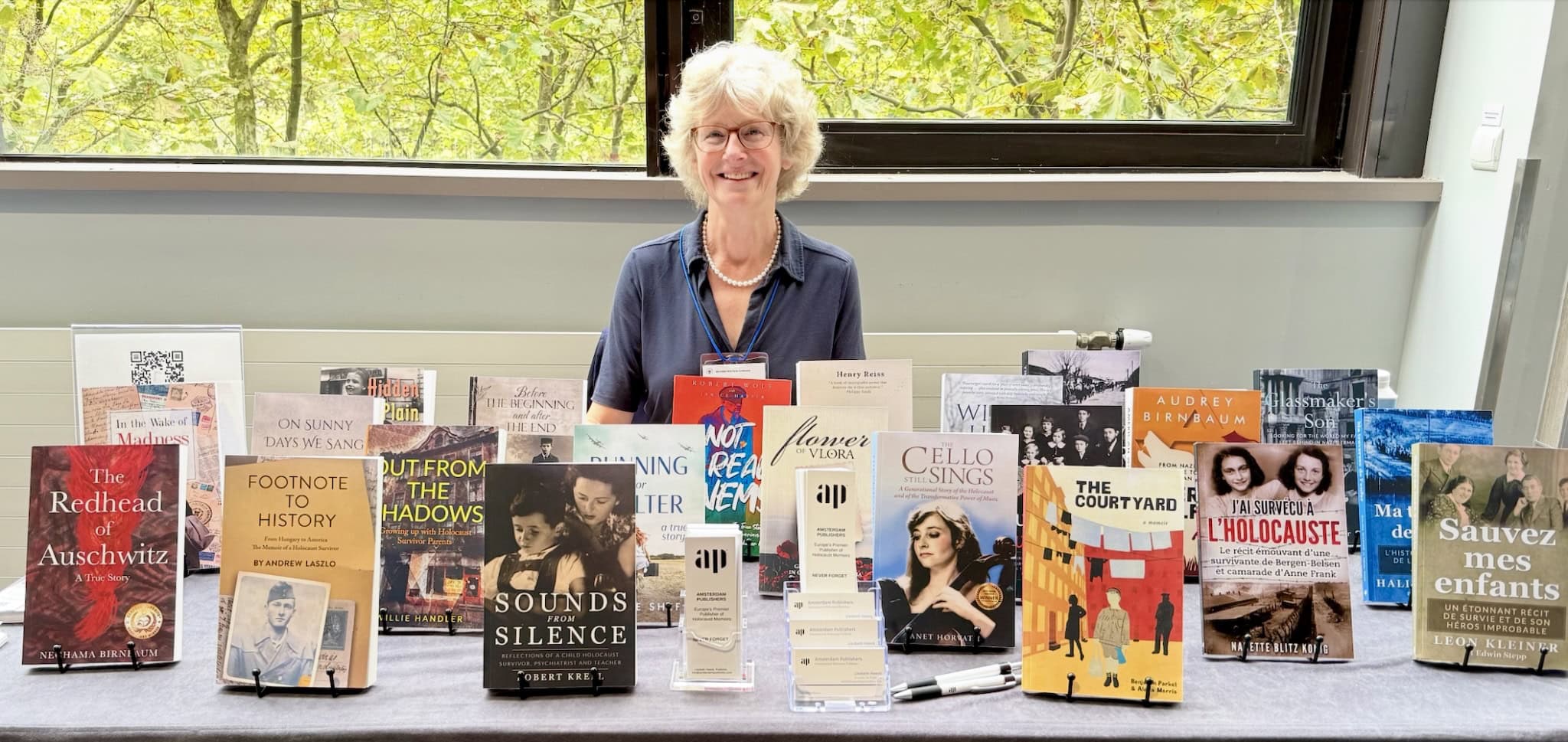 ליסבת הנק בכנס ניצולי שואה בפריז, צרפת, באוקטובר 2025 (צילום: באדיבות המצולמת) ליסבת הנק בכנס ניצולי שואה בפריז, צרפת, באוקטובר 2025 (צילום: באדיבות המצולמת)