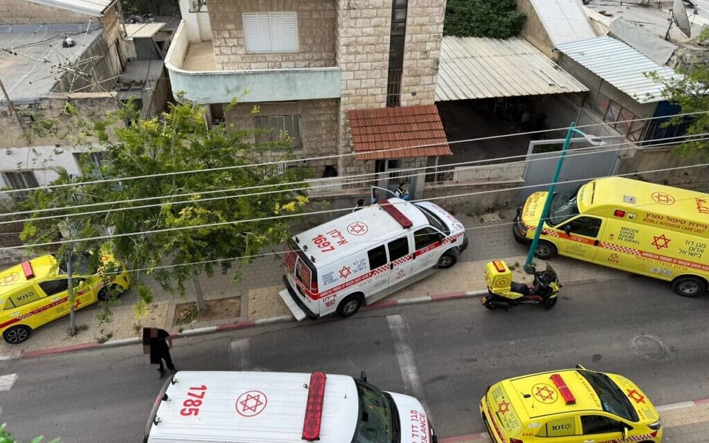 זירת רצח ברמלה. 11 במאי 2026 (צילום: תיעוד מבצעי - מד״א)