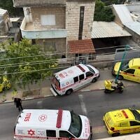 זירת רצח ברמלה. 11 במאי 2026 (צילום: תיעוד מבצעי - מד״א) זירת רצח ברמלה. 11 במאי 2026 (צילום: תיעוד מבצעי - מד״א)