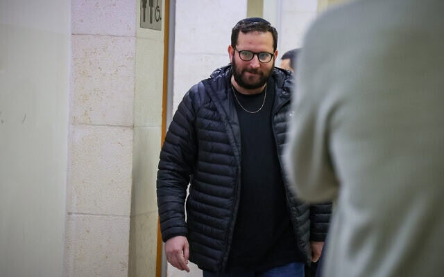 יונתן אוריך בבית המשפט בראשון לציון, 14 בינואר 2026 (צילום: Jonathan Shaul/Flash90) יונתן אוריך בבית המשפט בראשון לציון, 14 בינואר 2026 (צילום: Jonathan Shaul/Flash90)