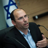 ח"כ שמחה רוטמן בוועדת החוקה של הכנסת, 17 ביוני 2026 (צילום: יונתן זינדל/פלאש90) ח"כ שמחה רוטמן בוועדת החוקה של הכנסת, 17 ביוני 2026 (צילום: יונתן זינדל/פלאש90)