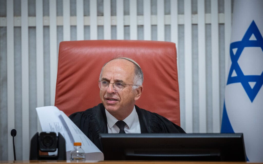 המשנה לנשיא בית המשפט העליון בדיון בבג"ץ בעתירות נגד מינוי עו"ד מיכאל ראבילו למבקר המדינה, 18 ביוני 2026 המשנה לנשיא בית המשפט העליון בדיון בבג"ץ בעתירות נגד מינוי עו"ד מיכאל ראבילו למבקר המדינה, 18 ביוני 2026