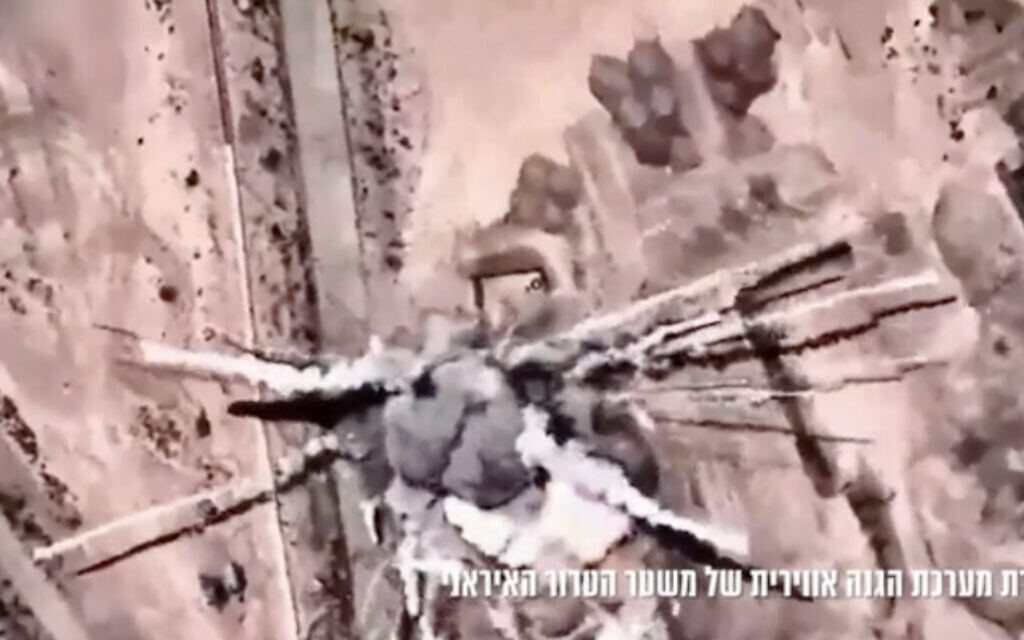 התקפת אמצעי הגנה אוויריים באיראן. 8 ביוני 2026 (צילום: דובר צה״ל) התקפת אמצעי הגנה אוויריים באיראן. 8 ביוני 2026 (צילום: דובר צה״ל)