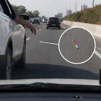 אילוסטרציה: תיעוד השלכת פסולת מרכב נוסע