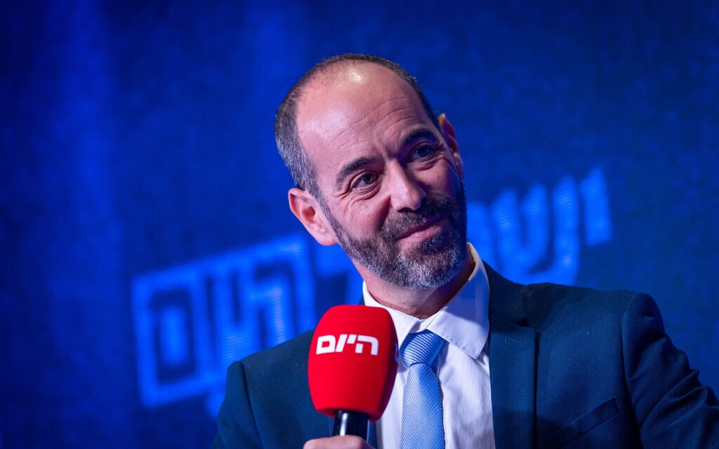ממלא מקום המנהל הכללי של ועדת הבחירות המרכזית לכנסת, דין ליבנה, בוועידה השנתית של "ישראל היום" בירושלים, 5 ביולי 2026 (צילום: יונתן זינדל/פלאש90) ממלא מקום המנהל הכללי של ועדת הבחירות המרכזית לכנסת, דין ליבנה, בוועידה השנתית של "ישראל היום" בירושלים, 5 ביולי 2026 (צילום: יונתן זינדל/פלאש90)