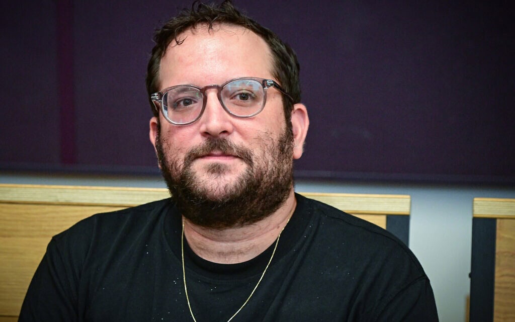 יונתן אוריך מגיע לדיון בבית המשפט המחוזי בתל אביב. 14 ביולי 2026 (צילום: אבשלום ששוני/פלאש90) יונתן אוריך מגיע לדיון בבית המשפט המחוזי בתל אביב. 14 ביולי 2026 (צילום: אבשלום ששוני/פלאש90)