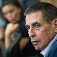 ח"כ יואב סגלוביץ' משתתף בדיון של ועדת החוקה, חוק ומשפט בכנסת. 20 באוקטובר 2025