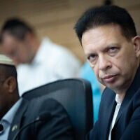 ח"כ ולדימיר בליאק משתתף בדיון בוועדת הכנסת בירושלים. 28 ביוני 2026 (צילום: יונתן זינדל/פלאש90) ח"כ ולדימיר בליאק משתתף בדיון בוועדת הכנסת בירושלים. 28 ביוני 2026 (צילום: יונתן זינדל/פלאש90)
