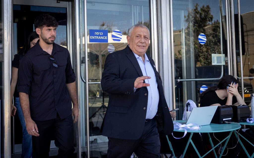 יו"ר מפלגת ישר! גדי איזנקוט משתתף בכנס חוקי שגיא לשוויון במרכז פרס בתל אביב. 12 ביולי 2026 (צילום: מרים אלסטר/פלאש90)