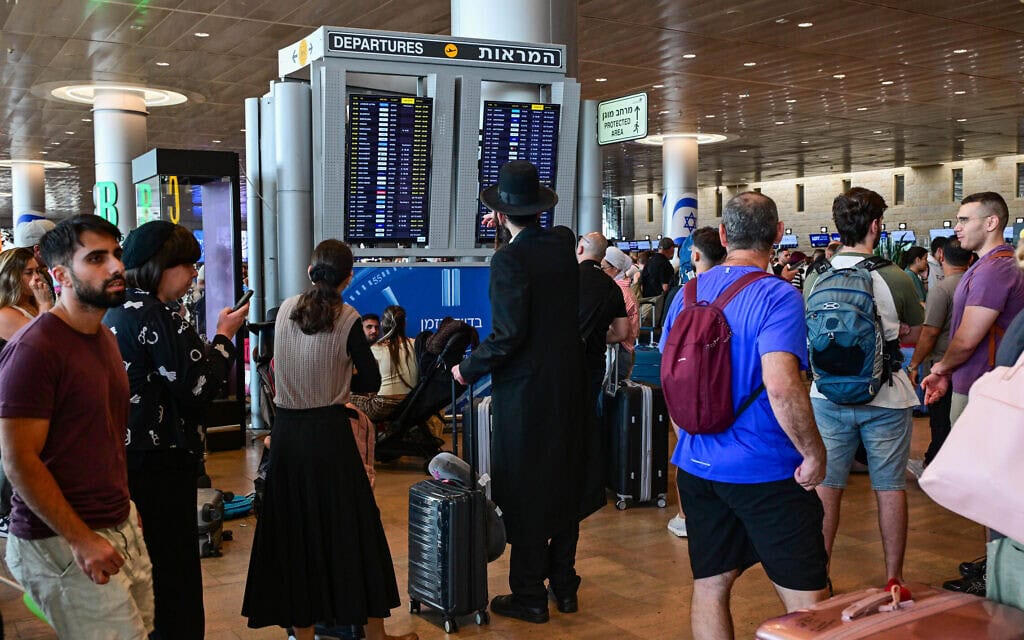 נמל התעופה בן־גוריון, 20 באוגוסט 2026 (צילום: אבשלום ששוני/פלאש90) נמל התעופה בן־גוריון, 20 באוגוסט 2026 (צילום: אבשלום ששוני/פלאש90)