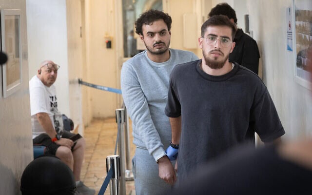 ליאל איפרגן מובא לדיון בהארכת מעצרו בבית משפט השלום בירושלים, 18 באוגוסט 2026 (צילום: חיים גולדברג/פלאש90) ליאל איפרגן מובא לדיון בהארכת מעצרו בבית משפט השלום בירושלים, 18 באוגוסט 2026 (צילום: חיים גולדברג/פלאש90)