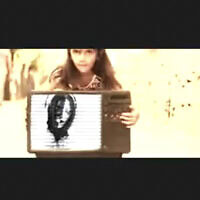 מתוך קליפ של הראפרית האיראנית ג'סטינה: 
Justina – Ghadam Be Ghadam