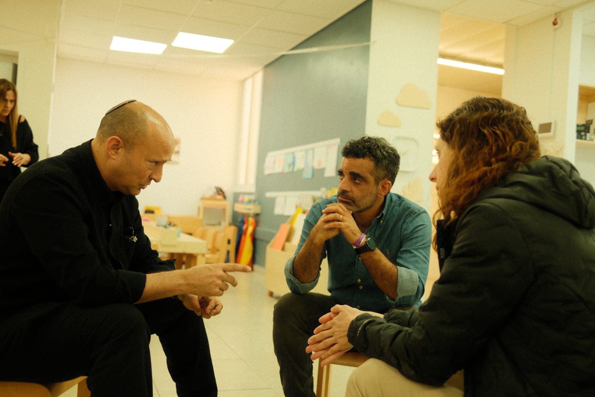 ניסן זאבי משוחח עם יו"ר ביחד נפתלי בנט (צילום: באדיבות ניסן זאבי) ניסן זאבי משוחח עם יו"ר ביחד נפתלי בנט (צילום: באדיבות ניסן זאבי)
