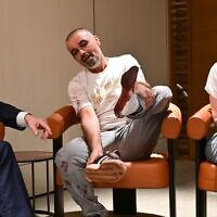 נוסע שהשתלט על הטייס בטיסת פליי דובאי, 30 בספטמבר 2026 (צילום: קובי גדעון, לע״מ) נוסע שהשתלט על הטייס בטיסת פליי דובאי, 30 בספטמבר 2026 (צילום: קובי גדעון, לע״מ)