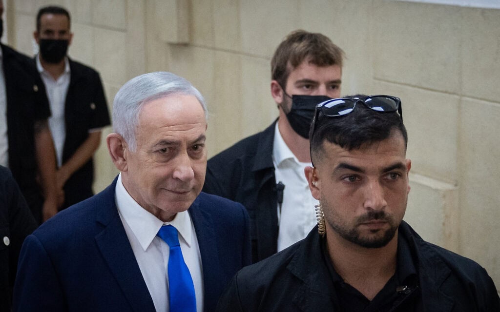 ראש הממשלה בנימין נתניהו בדיון במשפטו, בבית המשפט המחוזי בירושלים. 15 ביולי 2026 (צילום: יונתן זינדל/פלאש90) ראש הממשלה בנימין נתניהו בדיון במשפטו, בבית המשפט המחוזי בירושלים. 15 ביולי 2026 (צילום: יונתן זינדל/פלאש90)