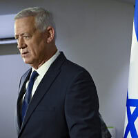 בני גנץ בכפר המכבייה ברמת גן, 19 באוקטובר 2026 (צילום: אבשלום ששוני/פלאש90) בני גנץ בכפר המכבייה ברמת גן, 19 באוקטובר 2026 (צילום: אבשלום ששוני/פלאש90)