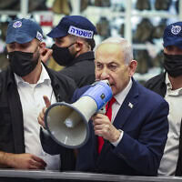 ראש הממשלה בנימין נתניהו בבית שמש, שעות ספורות לפני סגירת הקלפיות ביום הבחירות לכנסת. 27 באוקטובר 2026 ראש הממשלה בנימין נתניהו בבית שמש, שעות ספורות לפני סגירת הקלפיות ביום הבחירות לכנסת. 27 באוקטובר 2026