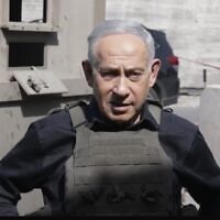 ראש הממשלה בנימין נתניהו בחברון, 23 באוקטובר 2026 (צילום: מתוך סרטון שפרסמה לע"מ) ראש הממשלה בנימין נתניהו בחברון, 23 באוקטובר 2026 (צילום: מתוך סרטון שפרסמה לע"מ)